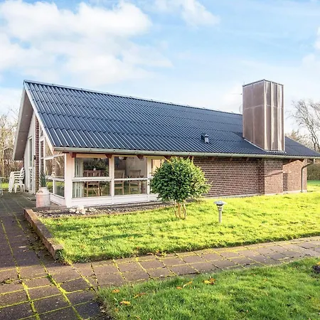 4 Person In 펜션 Hemmet