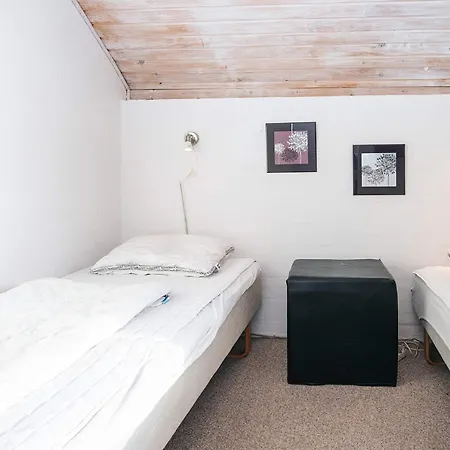 4 Person In 펜션 *